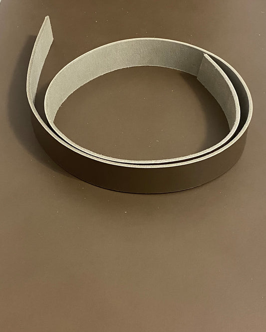 Buttero strap 2.8 mm taupe 100-110 cm. Neck