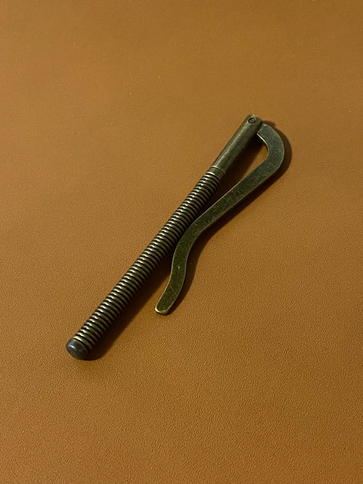 Gancho para dinero de 8 cm