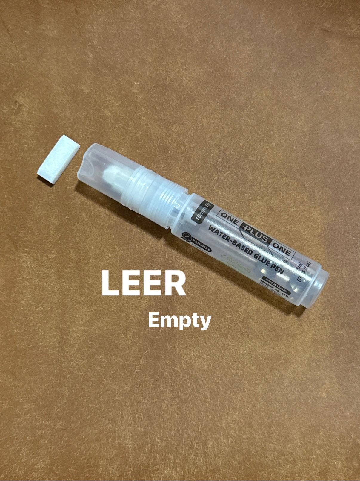 ONE PLUS ONE Glue Pen LEER + 1 Ersatzspitze