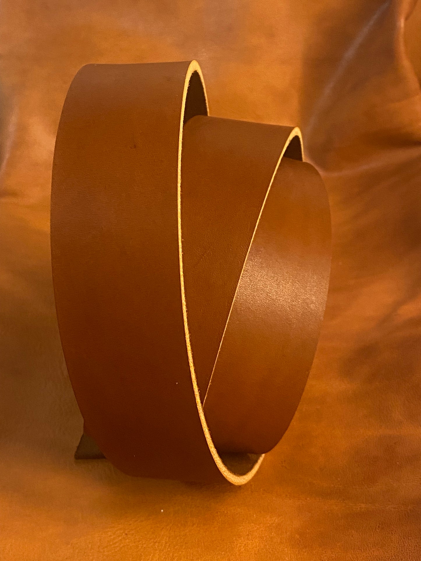Correa de cuero 3,5 mm, Cognac oscuro rústico 130 cm. Cuello
