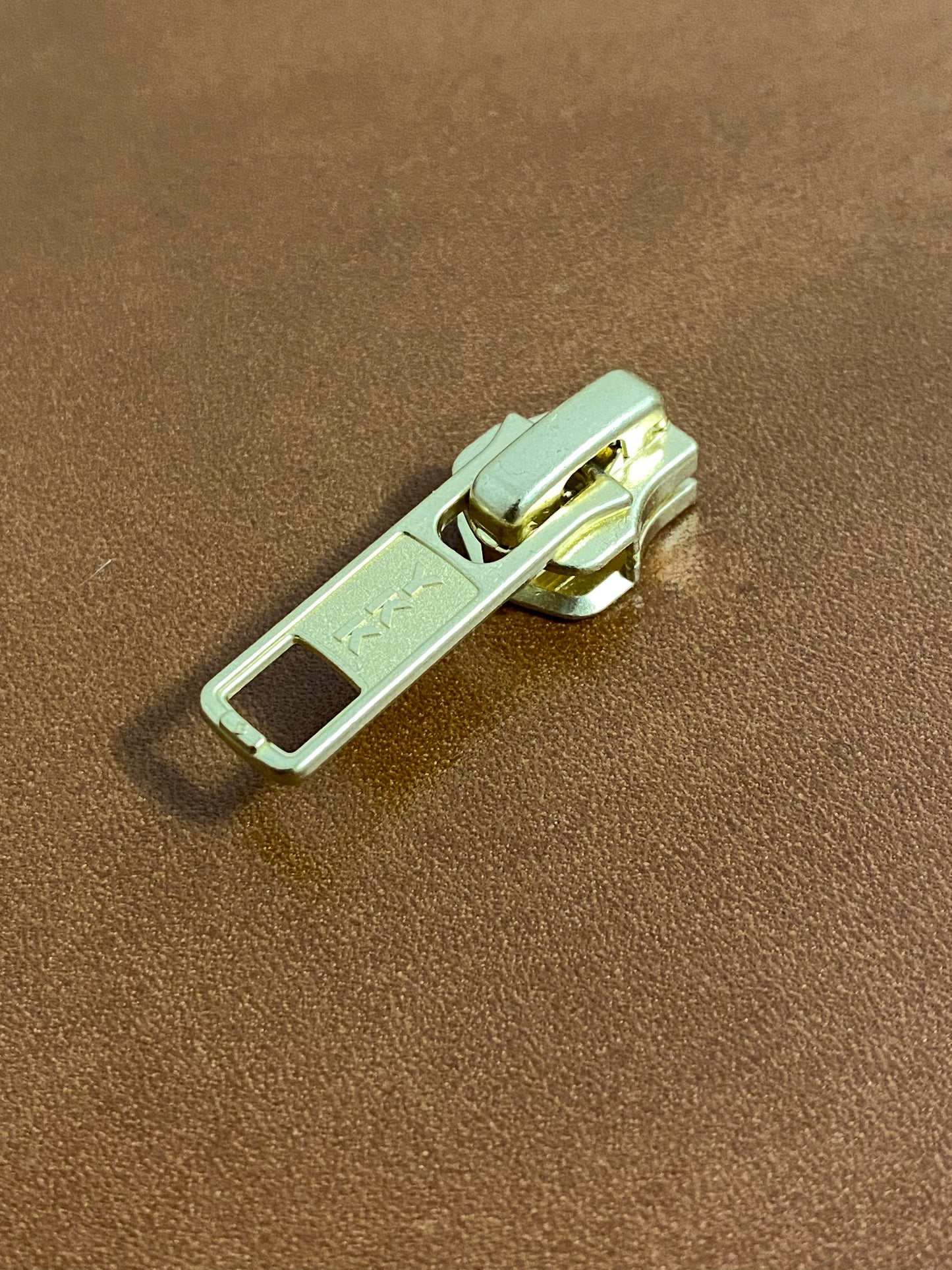 YKK slider 5 mm