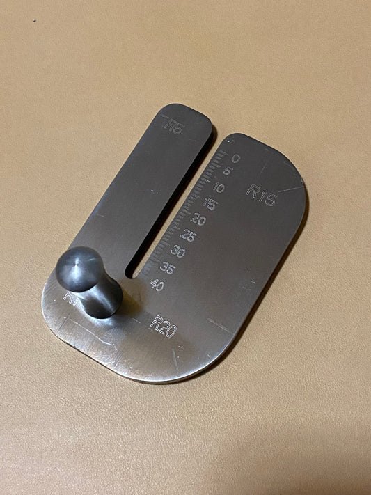 Pulling aid for prick iron