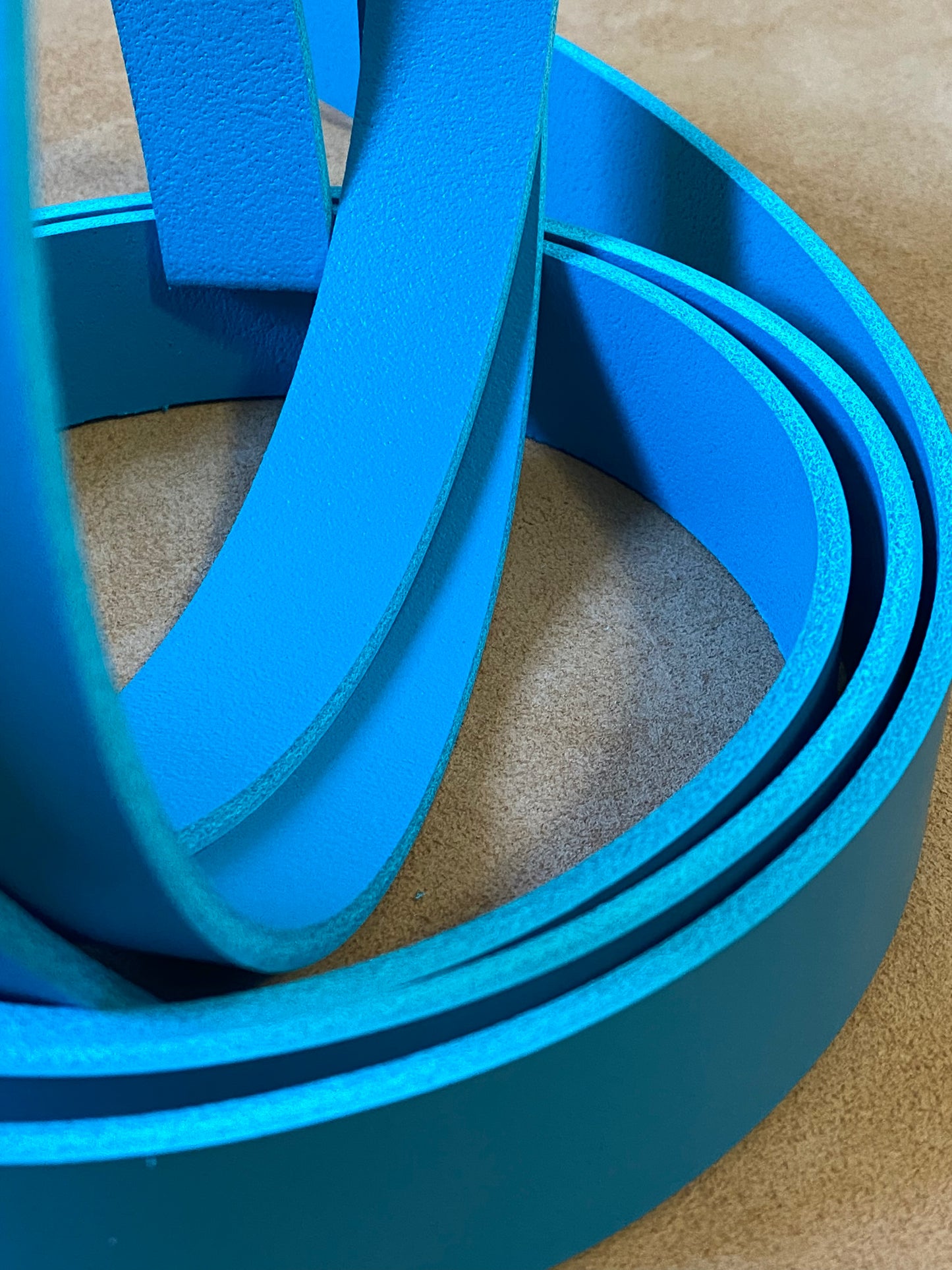Cinturón Azul claro 3.5 mm Croupon 135 cm