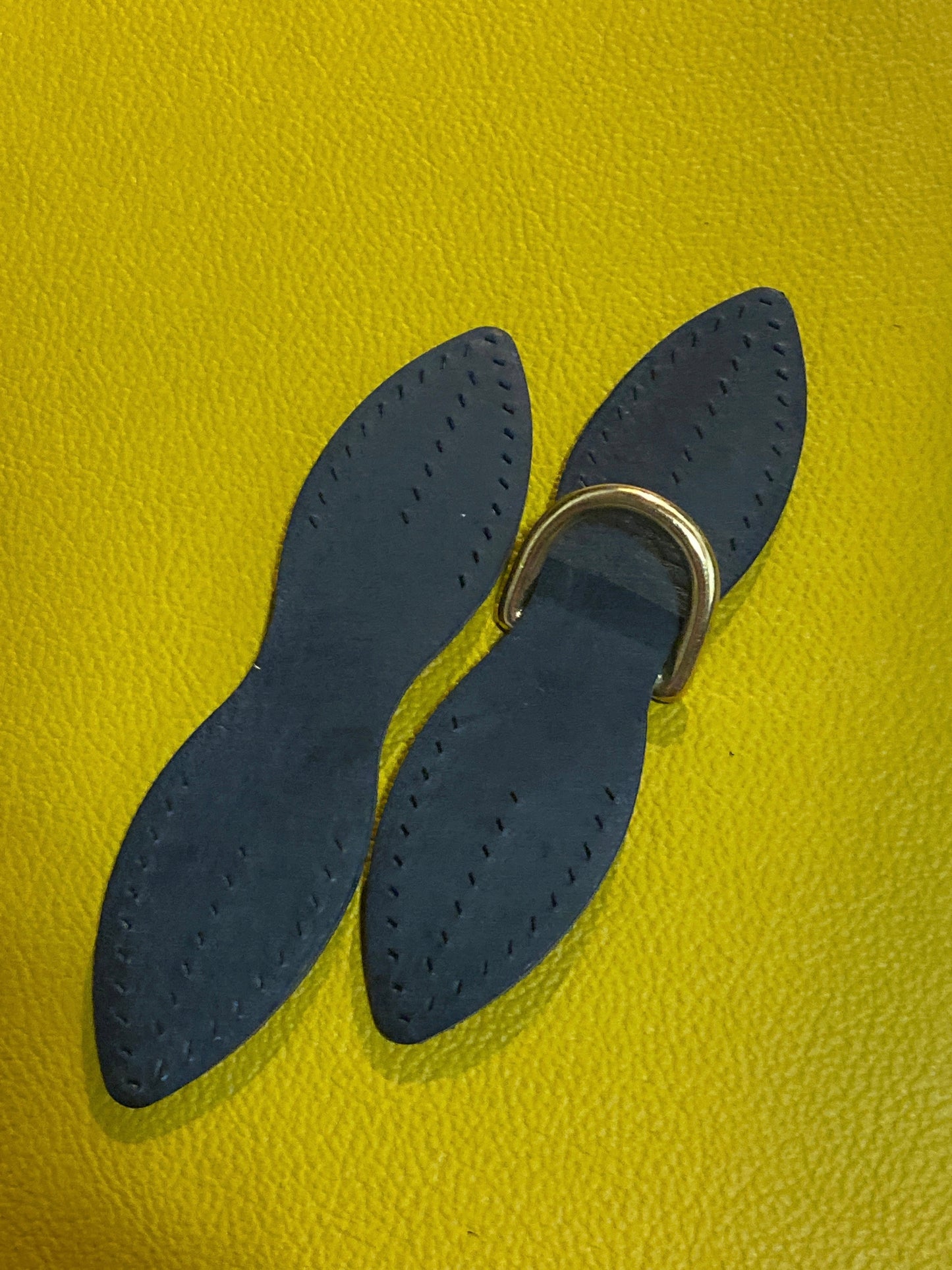 Linen parts 5-piece set with angled holes (French form)