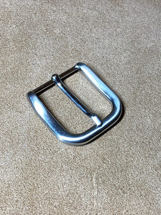 Buckle 40 mm passage, white bronze. Outside: 56x56