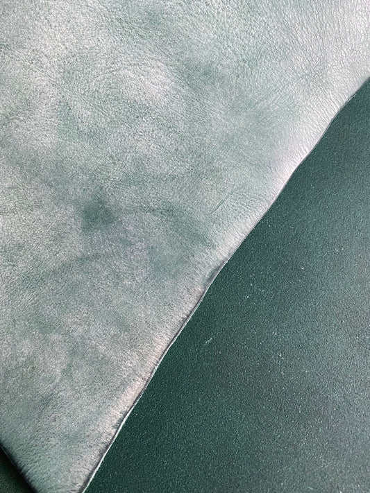 Milled waxed leather 1.4-1.6mm petrol