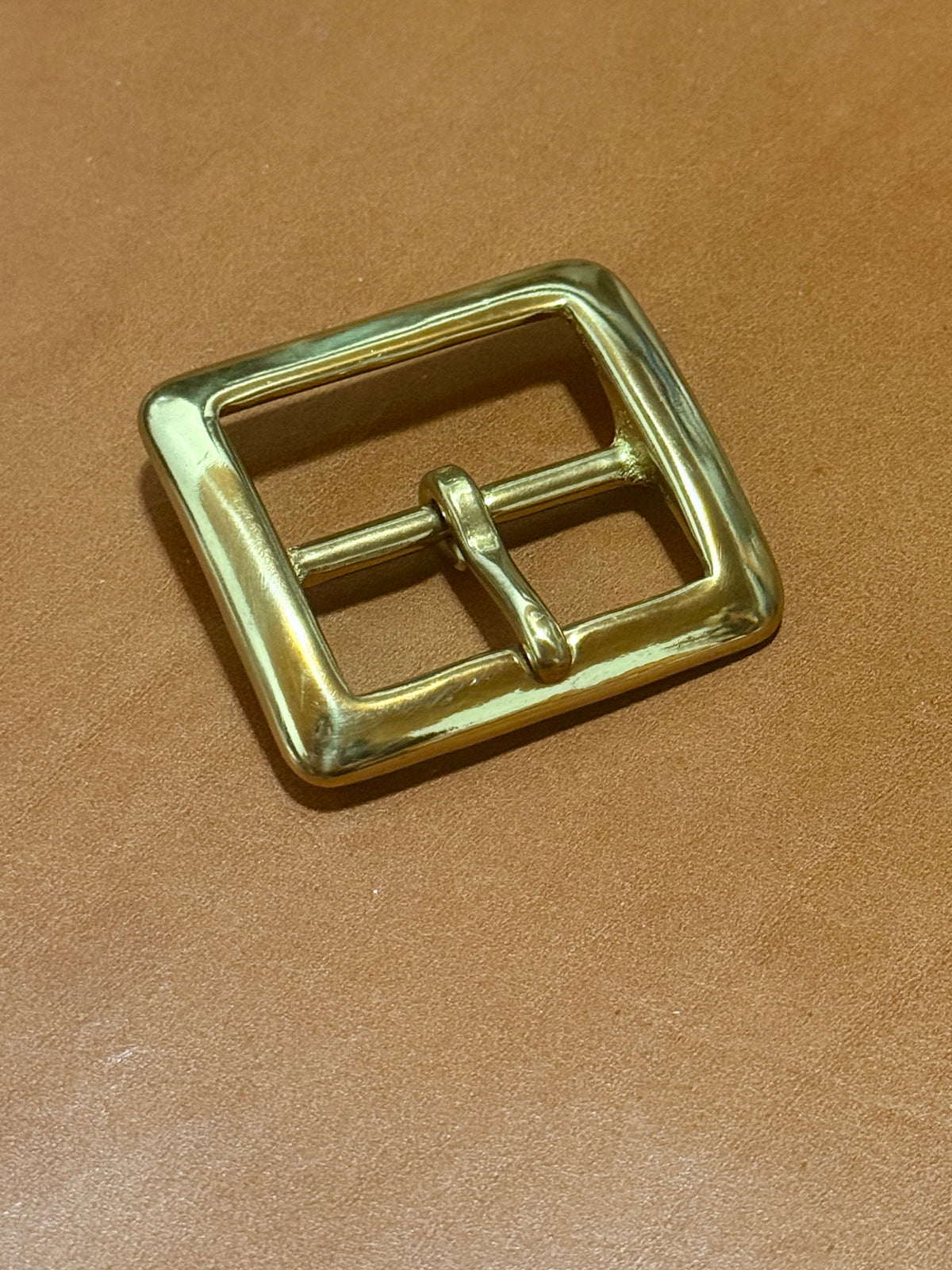 Sam Browne Schnalle 38mm 1 1/2“ center bar buckle. Messing