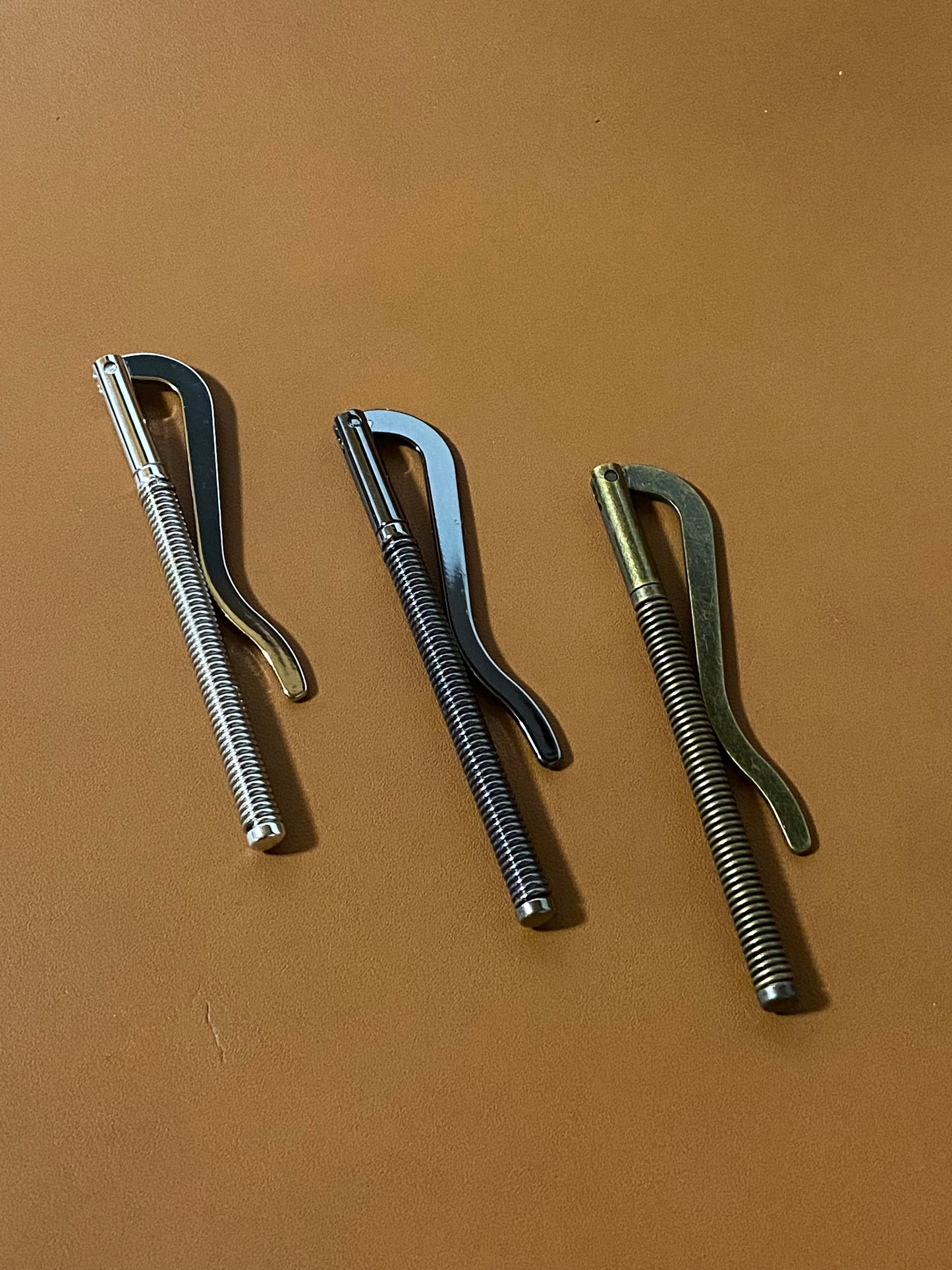 Gancho para dinero de 8 cm