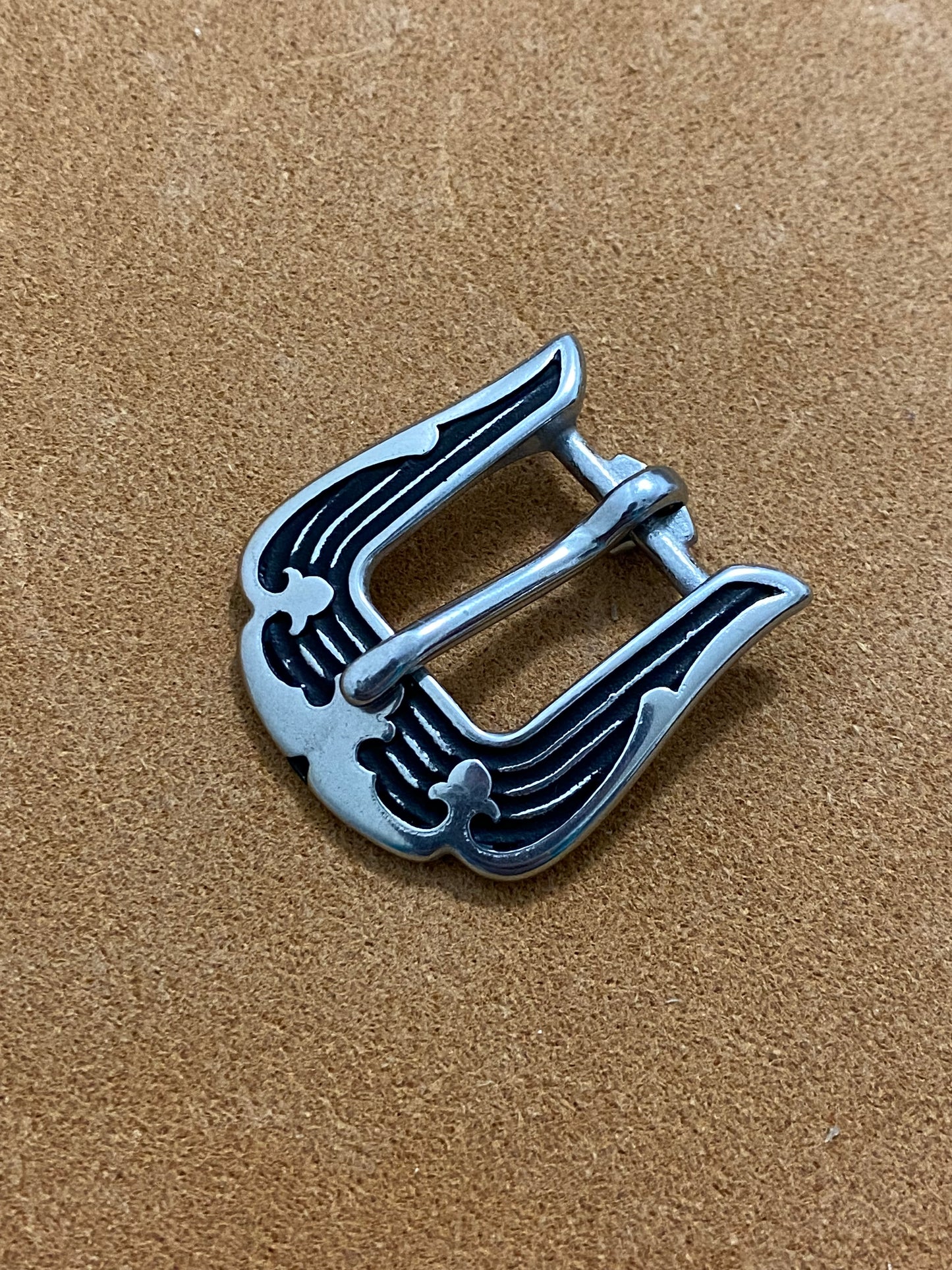 040618 Heel Buckle