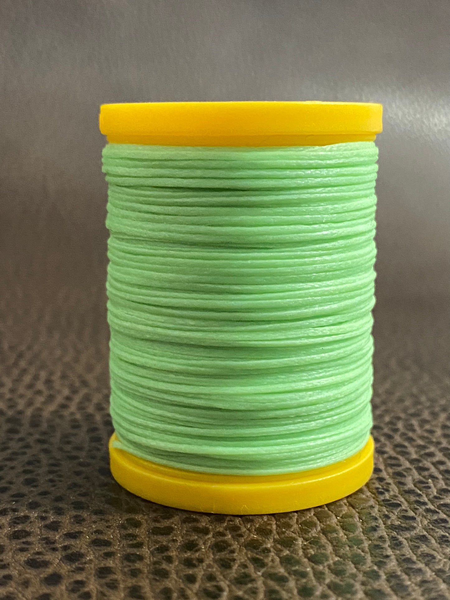 Luminous braid | 0,6 mm | waxed thread - flat -