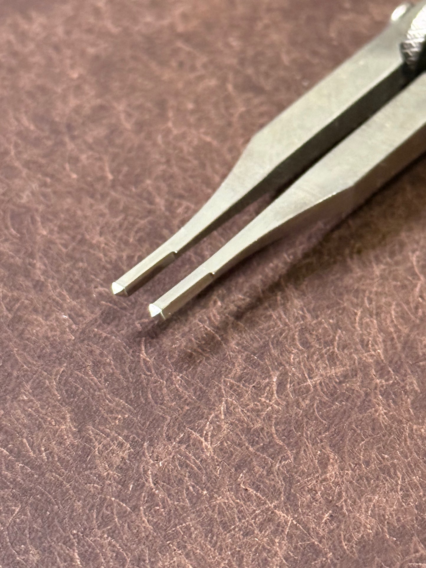 Kevin Lee justierbares Prickeisen japanische Form. Japanese style. Adjustable 2 prong stitiching chisel