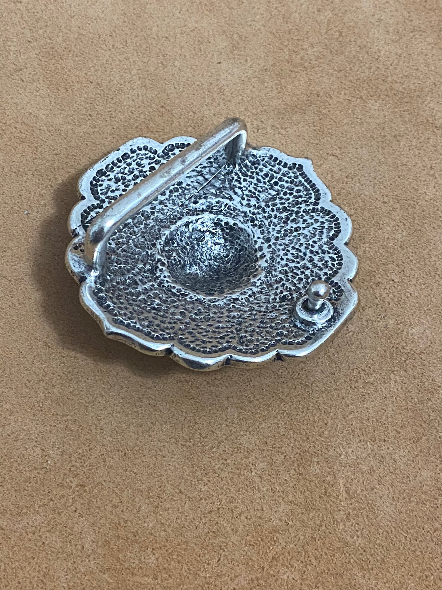 Belt buckle Isidor | diameter 70 mm | passage 38 mm | Old silver
