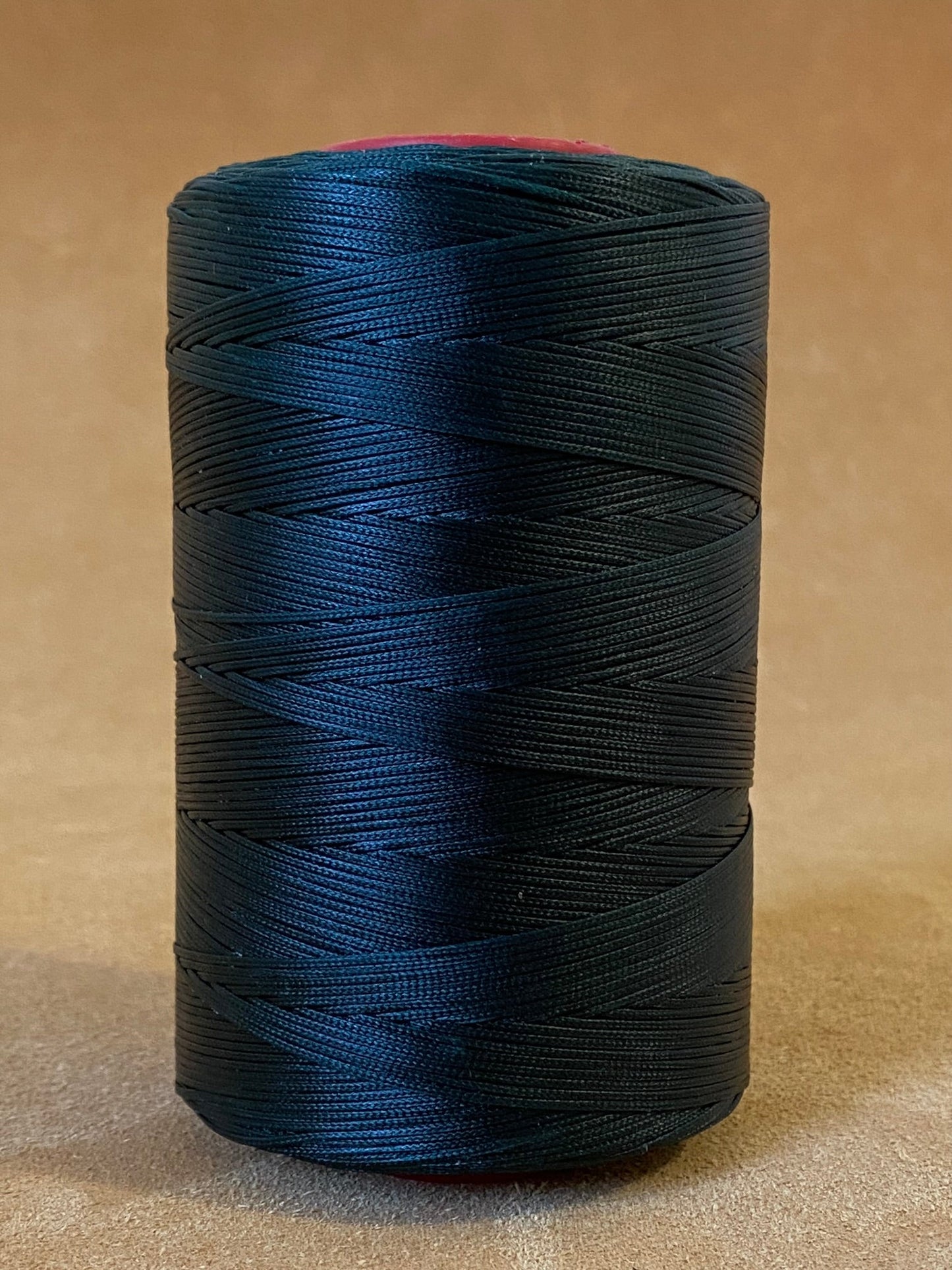 0,6 mm Ritza 25 tigre 50 m Espule | Hilo de coser para cuero, encerado. Puntada a mano, forma plana.