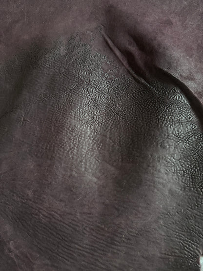 Horse leather Culatta 1,15 sqm. Col. Burgundy. 1.8-2.2 mm