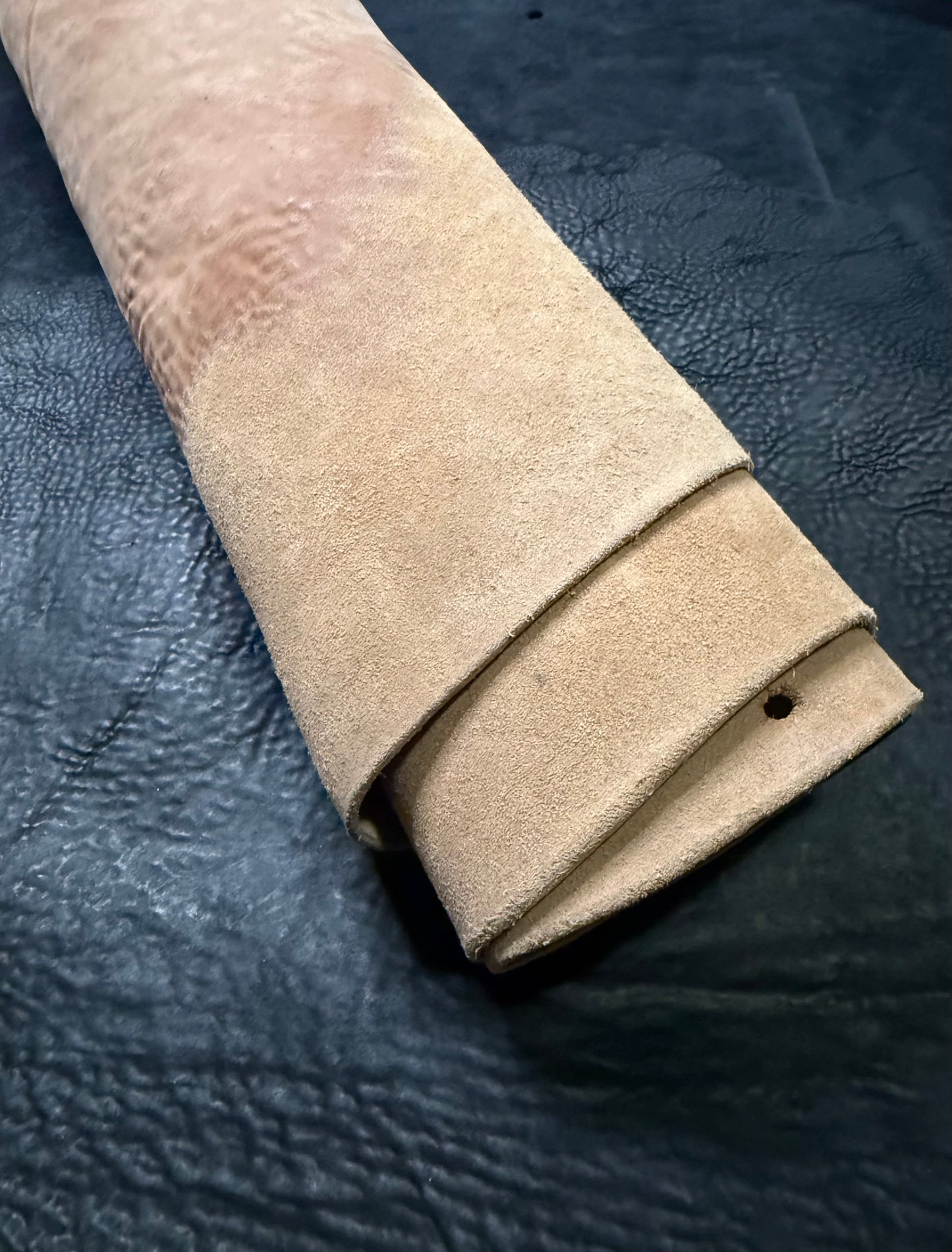 Horse leather Culatta 0,85 sqm. Crust. 2.0-2.5 mm