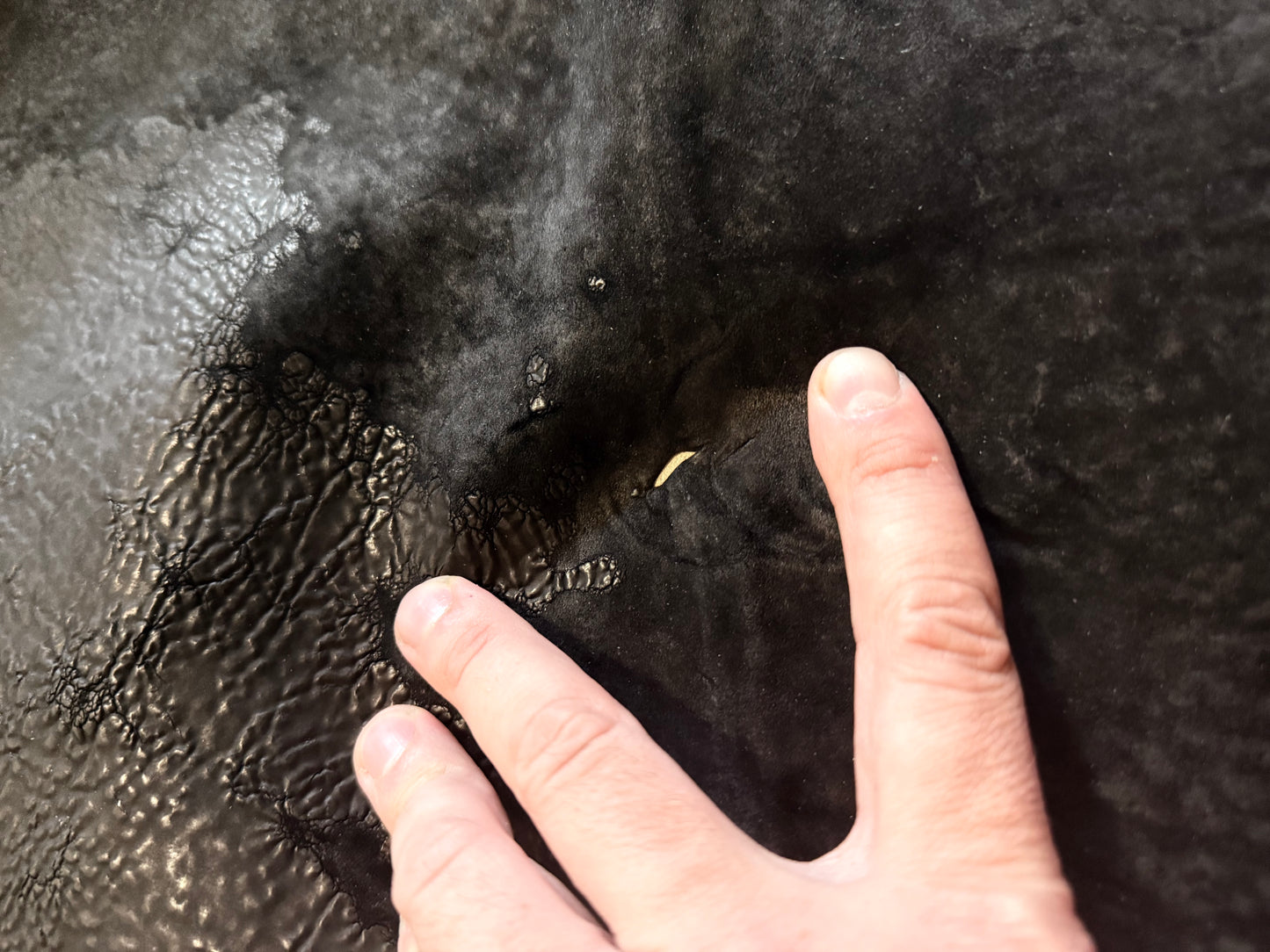 Horse leather Culatta 1,08 sqm. Col. Black. 1,8-2,0 mm