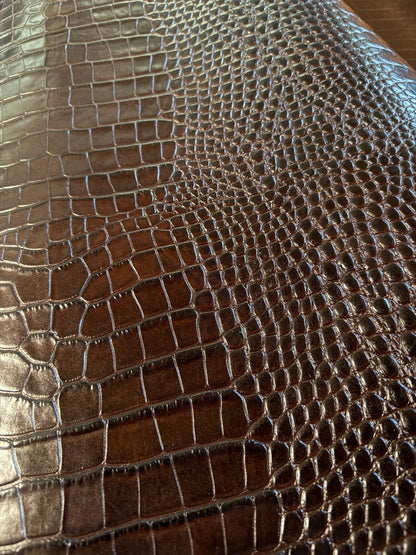 Riemen Schwarz Crocoprägung 2,8-3 mm Hals 140 cm mit Resinseite