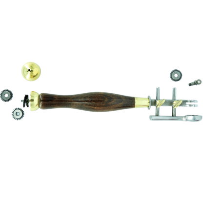 Vergez Blanchard Prickrad Set mit Behälter und Abstandshalter. Pricking Wheel Set, with reservoir and fence