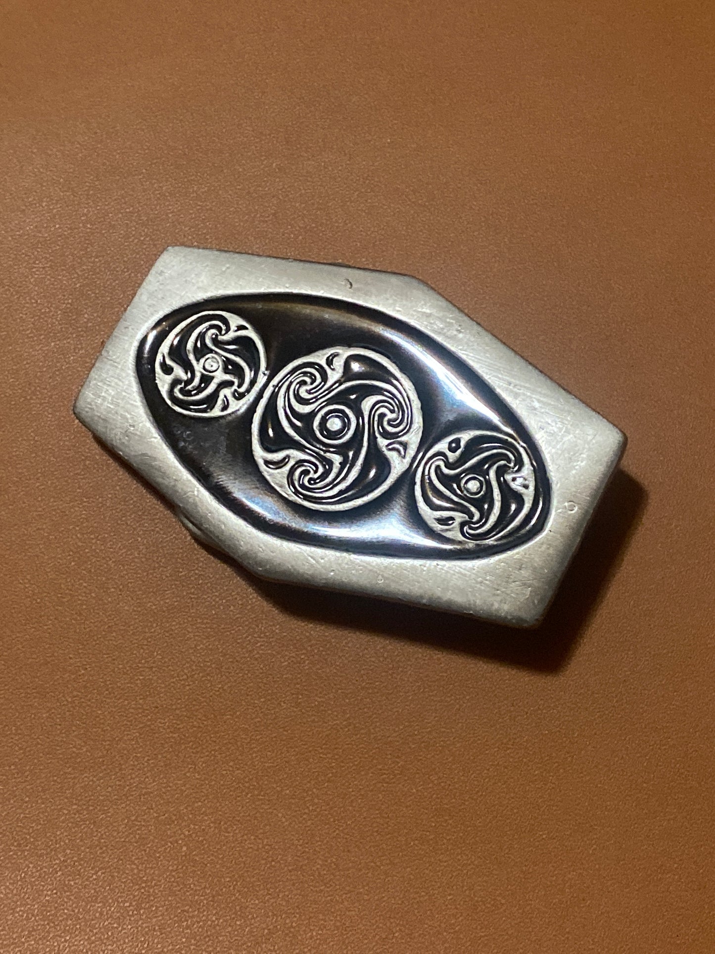 Celtic belt buckle 45 mm diameter