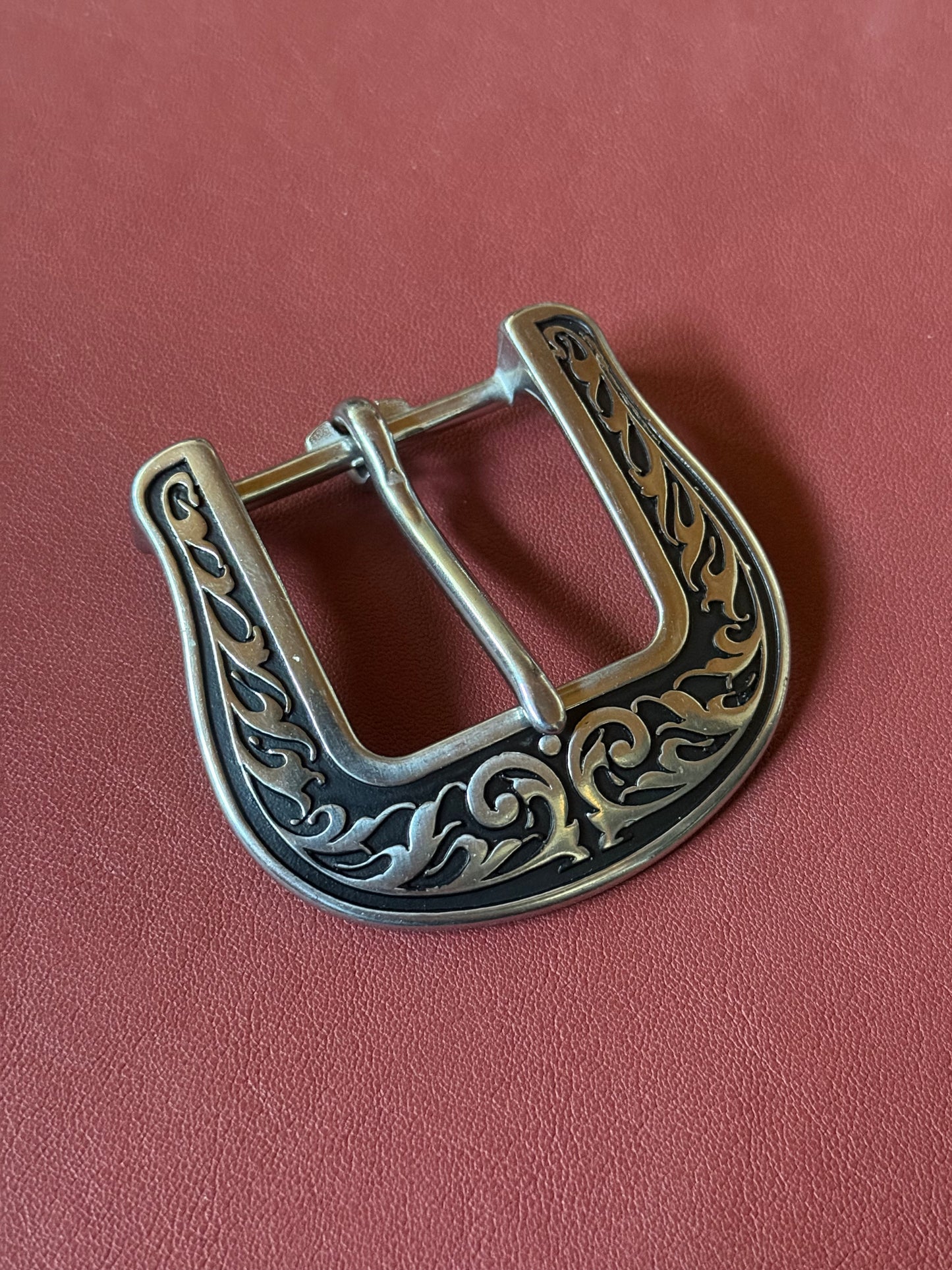04005 Heel Buckle