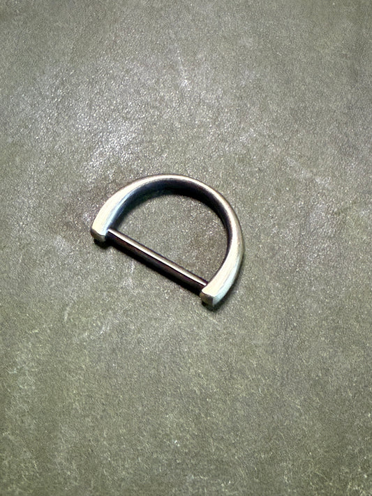 D-Ring 24 mm Durchlass, Antique Brass. Zink. 4 mm stark