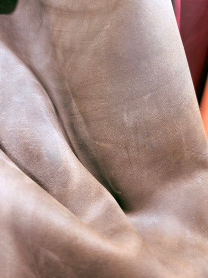 PREORDER Horween Leder -  Chamois 2,0 mm. Oiled nubuck