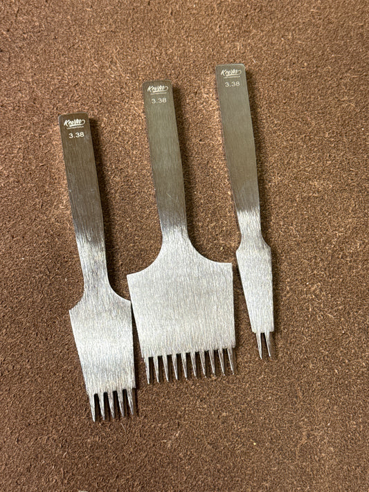 3-piece set Kevin Lee prick earrings French style. Updt. French