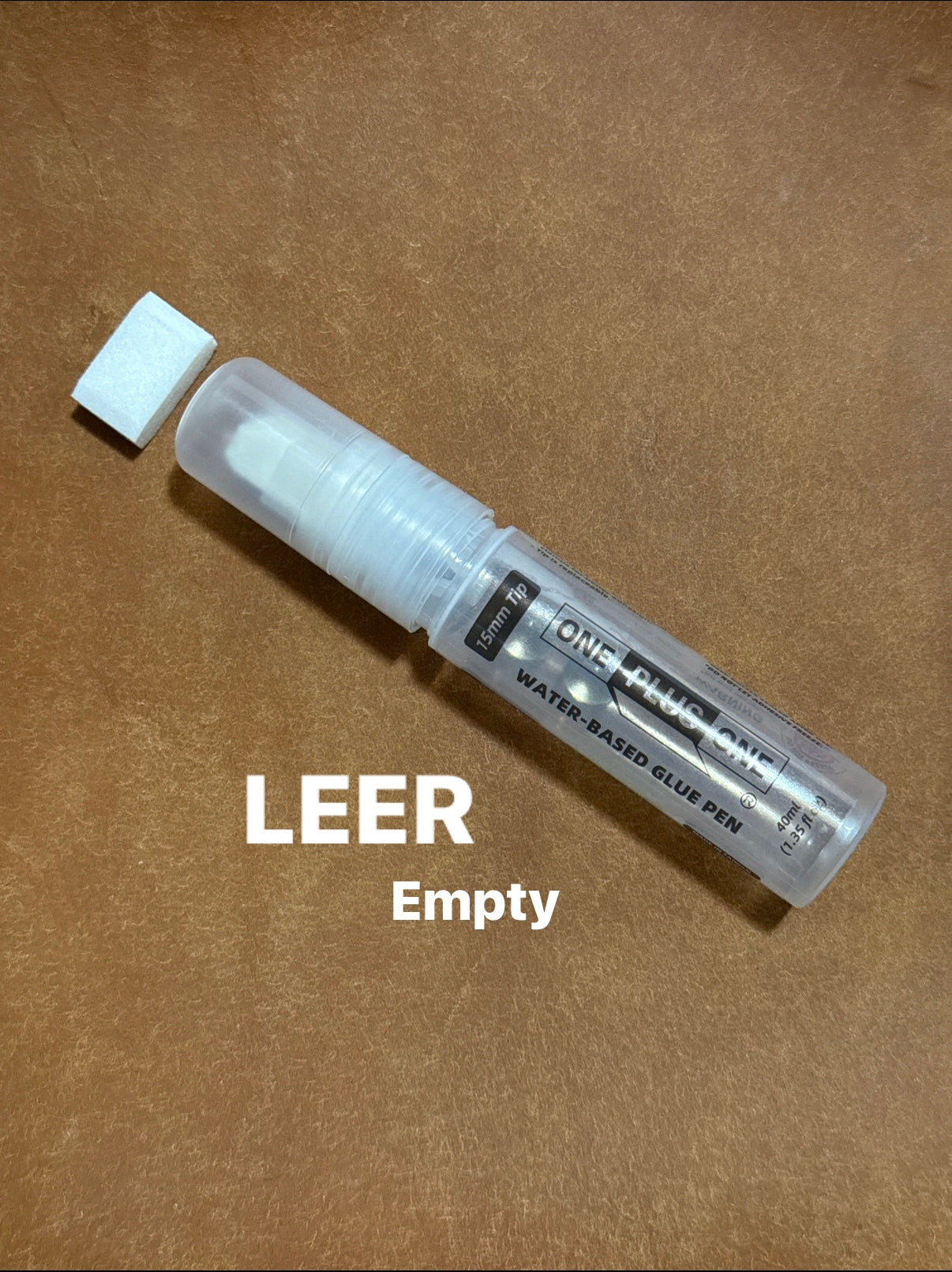 ONE PLUS ONE Glue Pen LEER + 1 Ersatzspitze