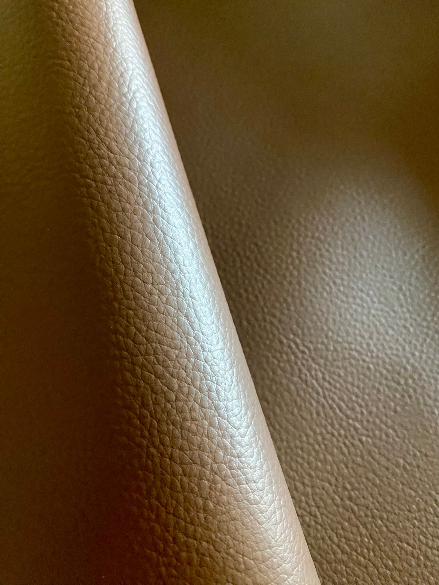 Elevate™ Signature Pebble 0.9–1.1 mm