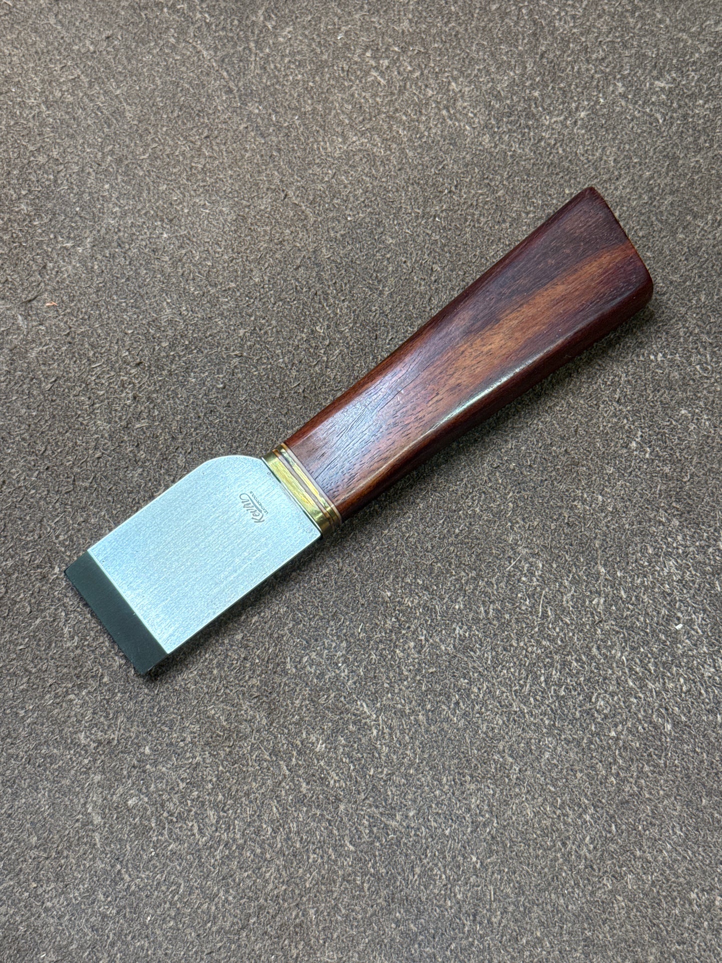 Kevin Lee Messer 3cm, für Lederarbeiten. Skiving Knife. Ledermesser.