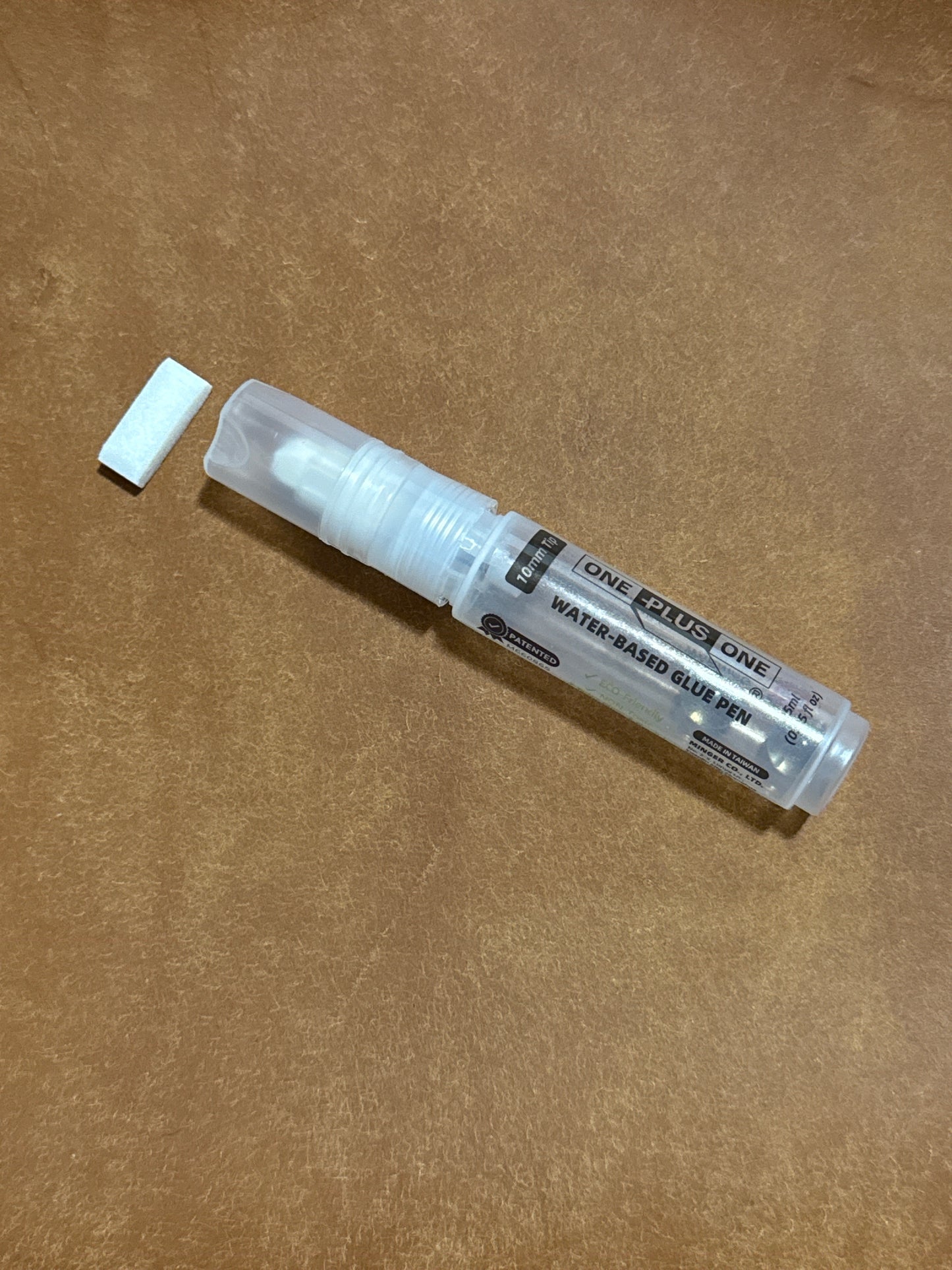 ONE PLUS ONE Glue Pen LEER + 1 Ersatzspitze