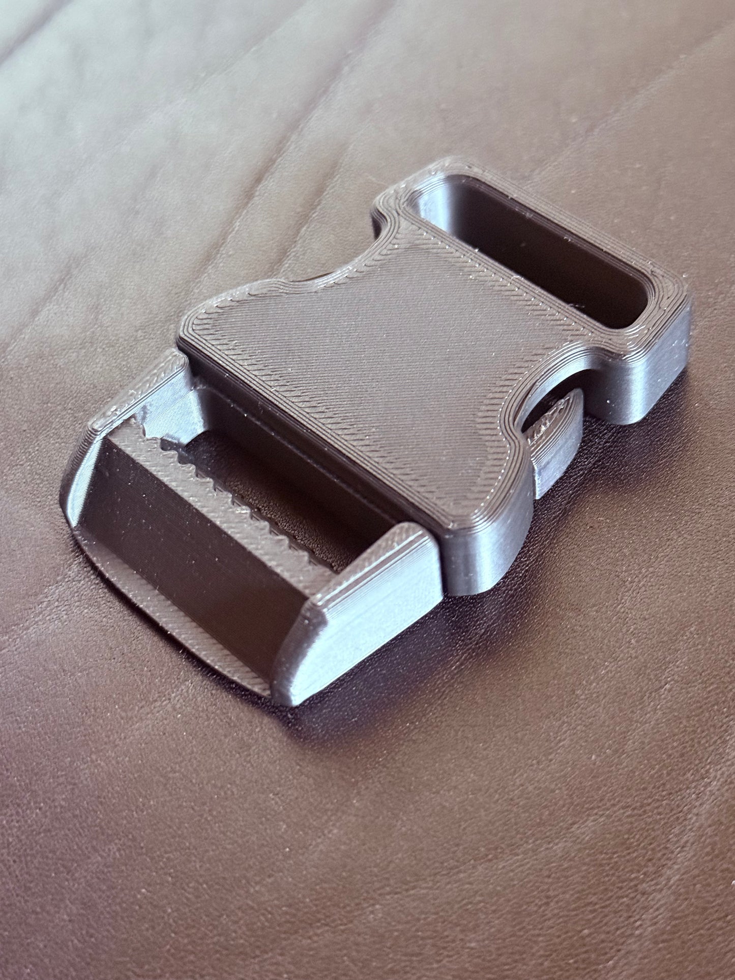 Snap Buckles plant based PLA Bioplastic.