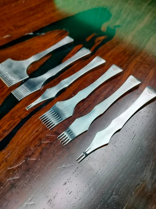 Set de 2 Kevin Lee Premium Prickeisen forma francesa.