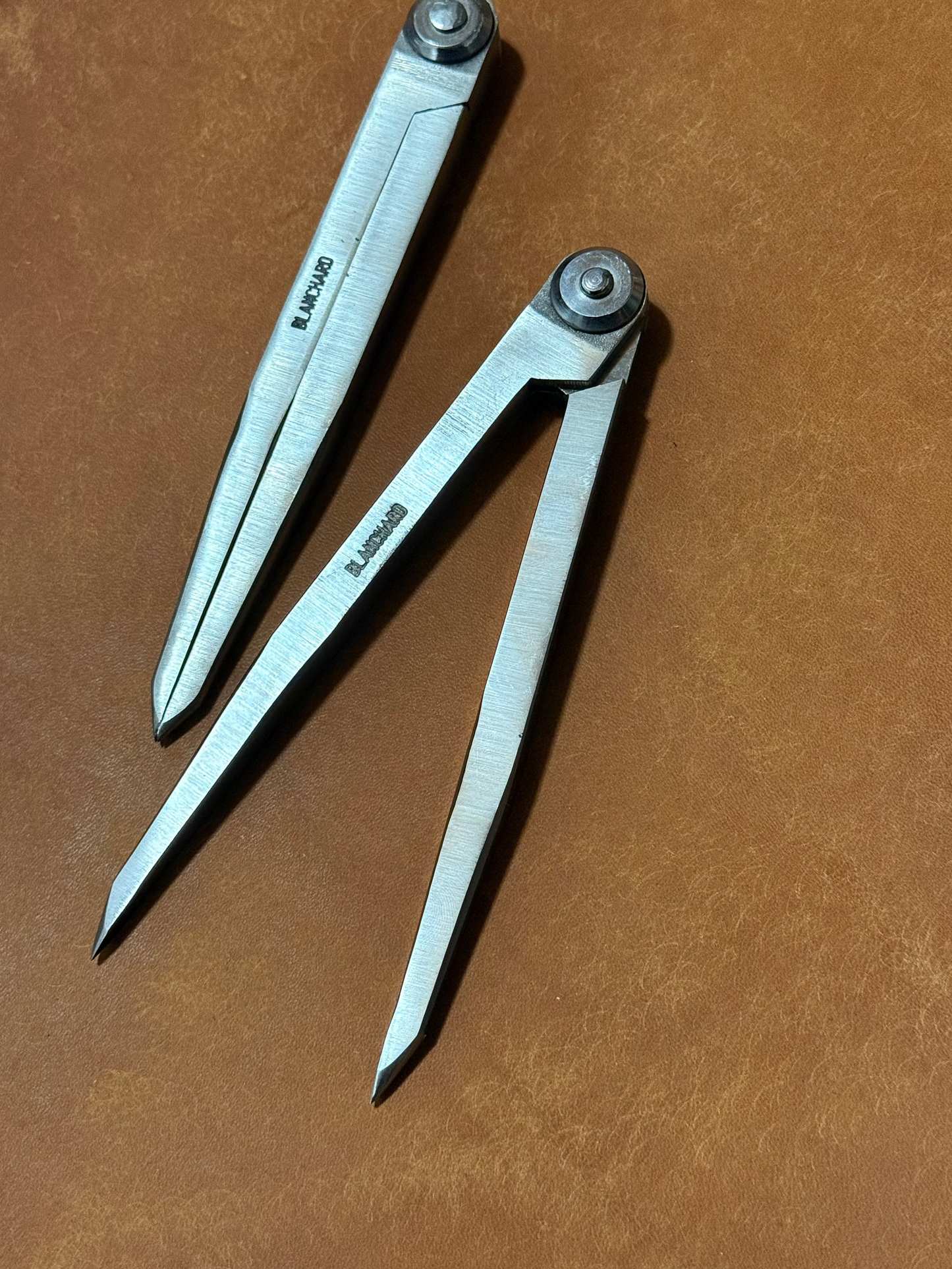 Vergez Blanchard einfacher Anreisszirkel Sattlerzirkel SIMPLE COMPASS N°6 Zirkel