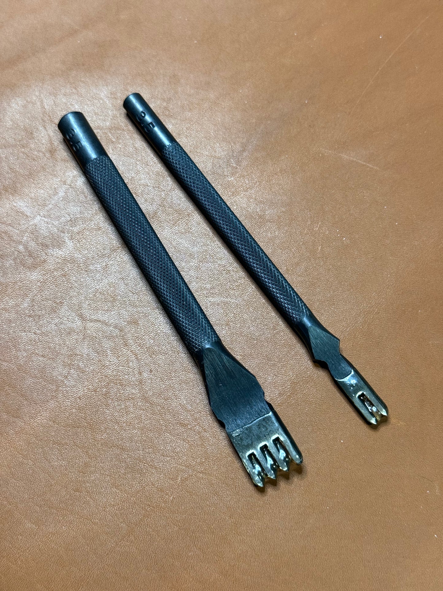 OKA Factory Chisel 3,5mm 2er Set 2+4
