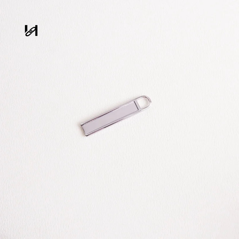 Hility Baghardware insert-leather zip puller