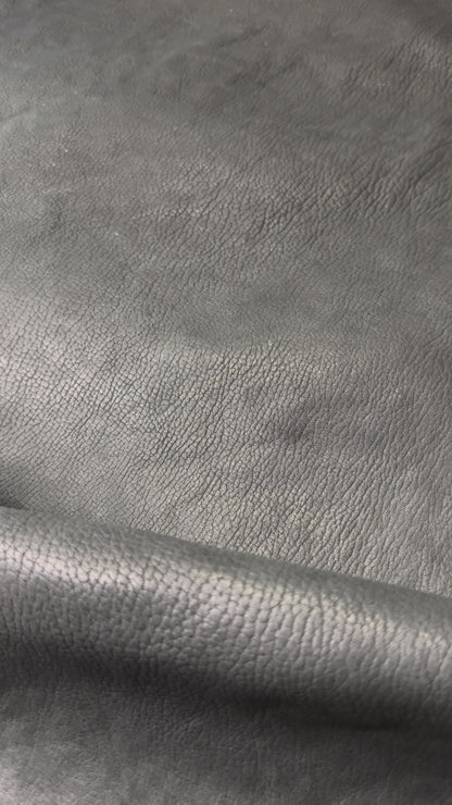 Horse leather Shoulder 1,40 sqm. Dark Grey. 1.6-1.8 mm