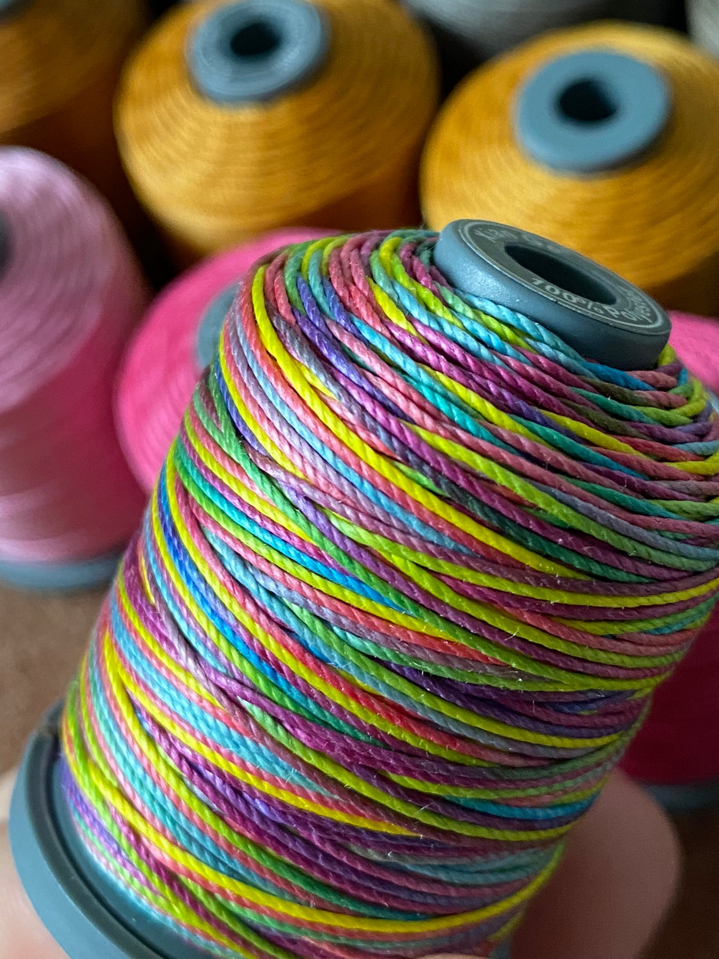 Xiange Twist Waxed Polyester Yarn | 30# 0.38 mm | 120 m spool