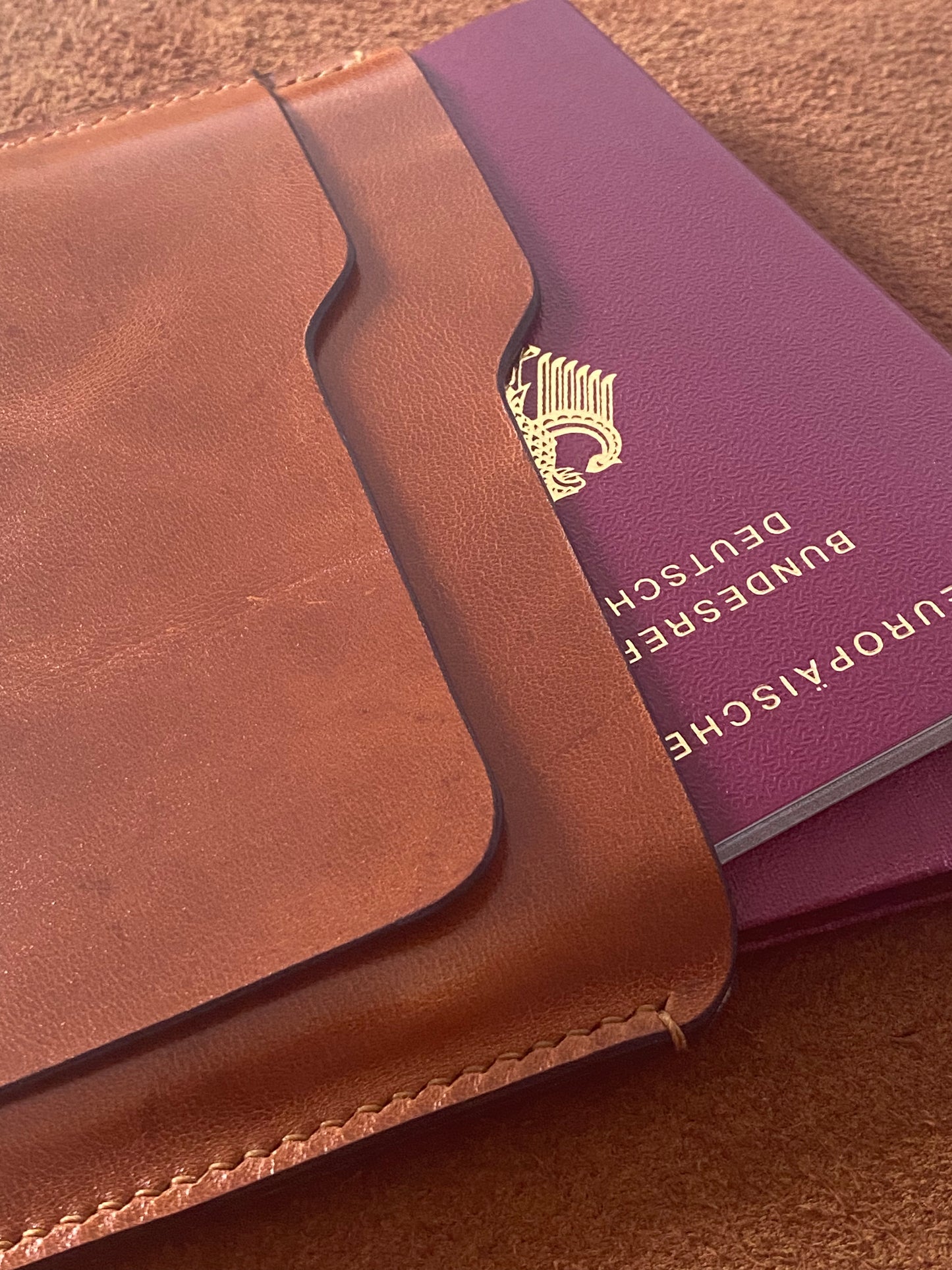 Passport travel case (on order only)